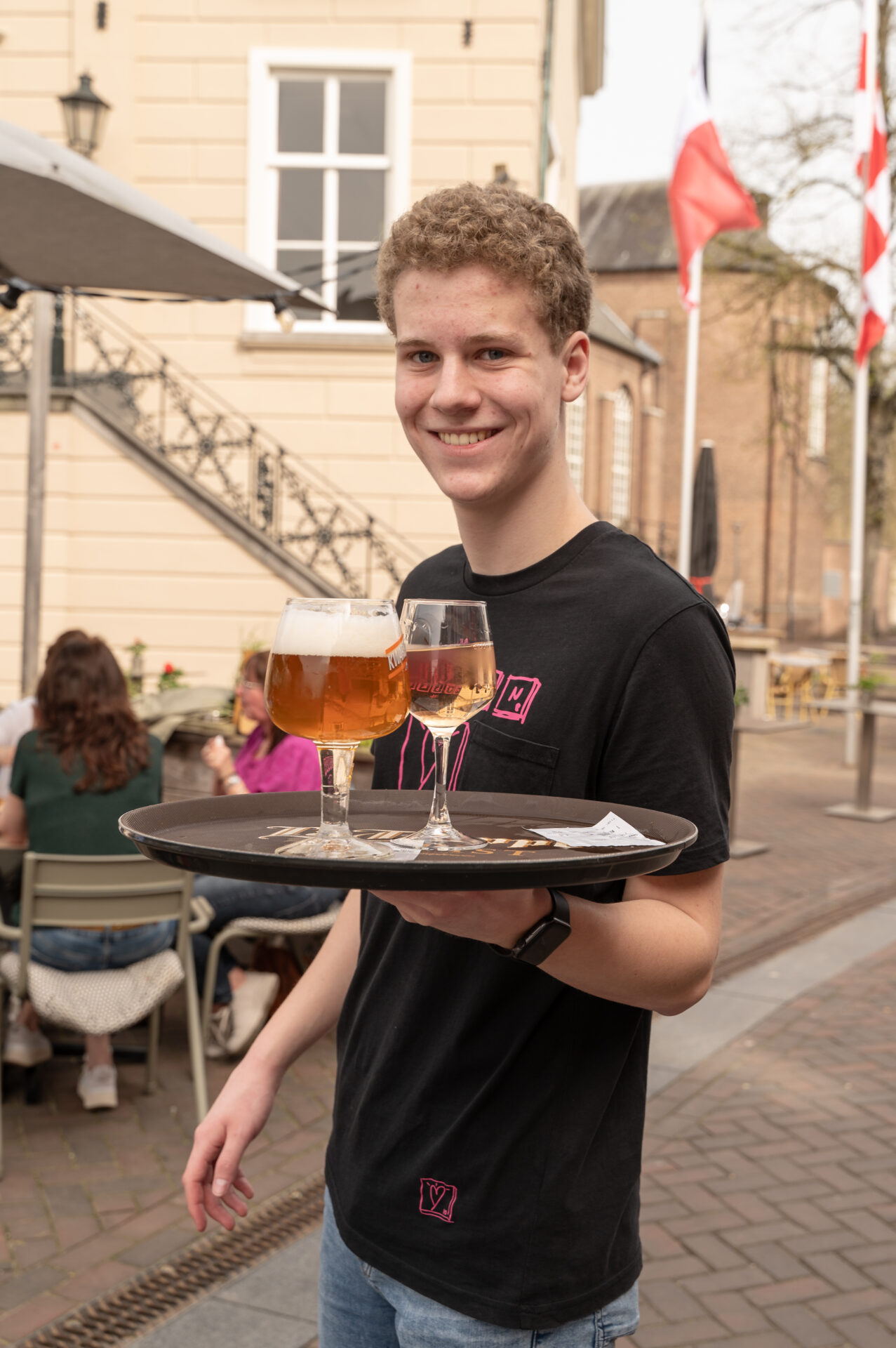 Vacature: medewerker bediening & bar